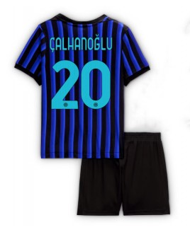 Günstige Inter Milan Hakan Calhanoglu #20 Heimtrikotsatz Kinder 2025-26 Kurzarm (+ Kurze Hosen)